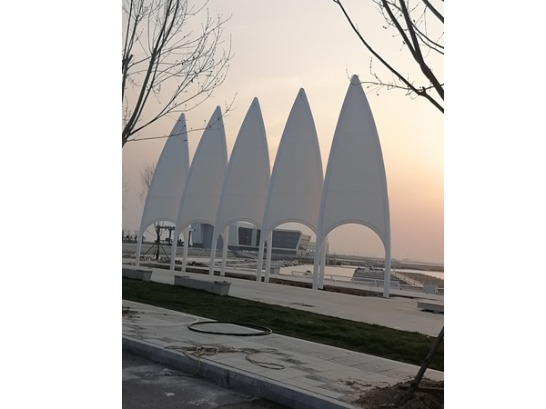 12、景观膜结构：潍坊码头景观膜结构 (1)